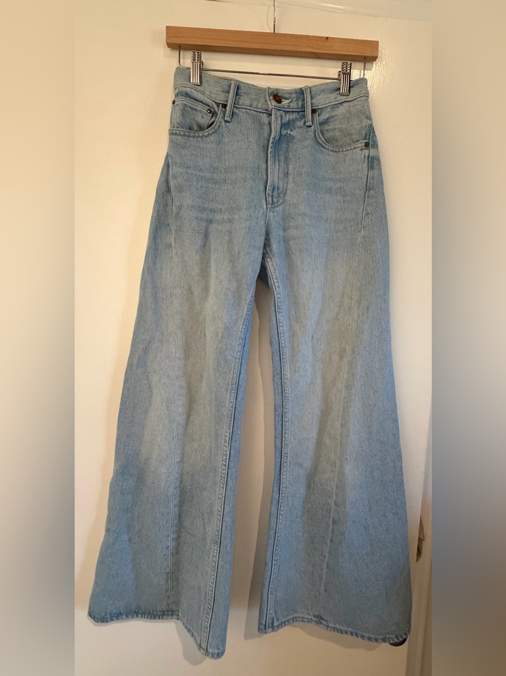 MOTHER Lil Snacks Lemon Twist jeans in color Munchies - Picture 3 of 5